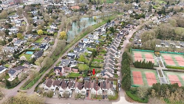 Property photo 1 - Hoefstraat 12, 5384 PS Heesch